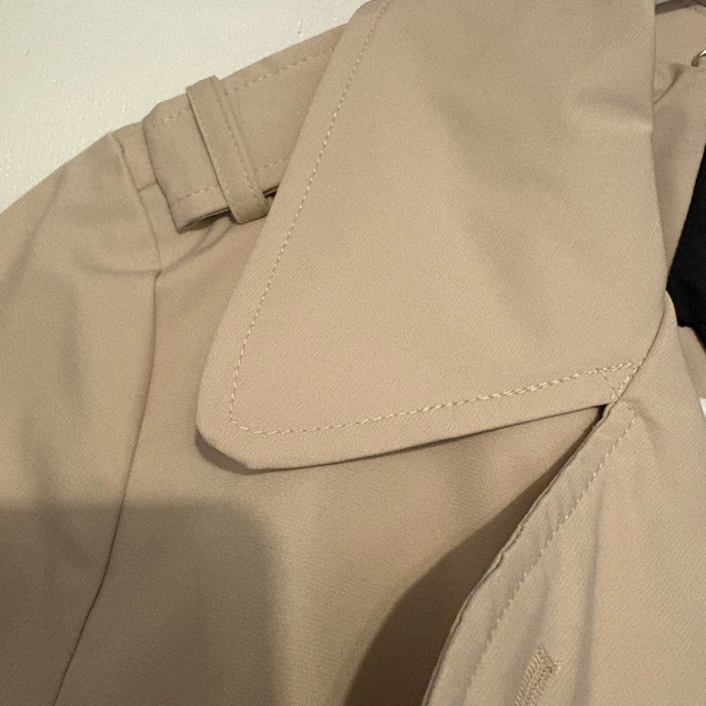 Kate Spade Classic Beige Trench Coat - Picture 4 of 9